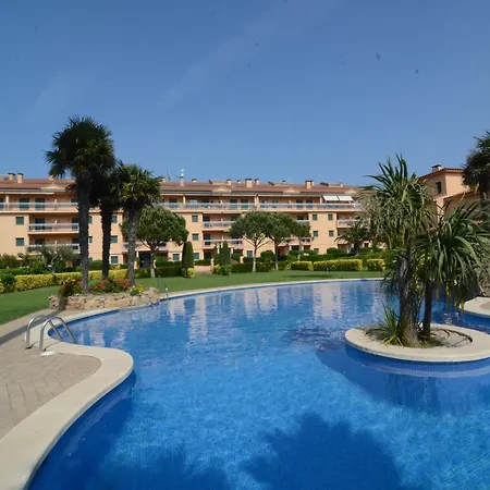 Port E 202 Apartment *